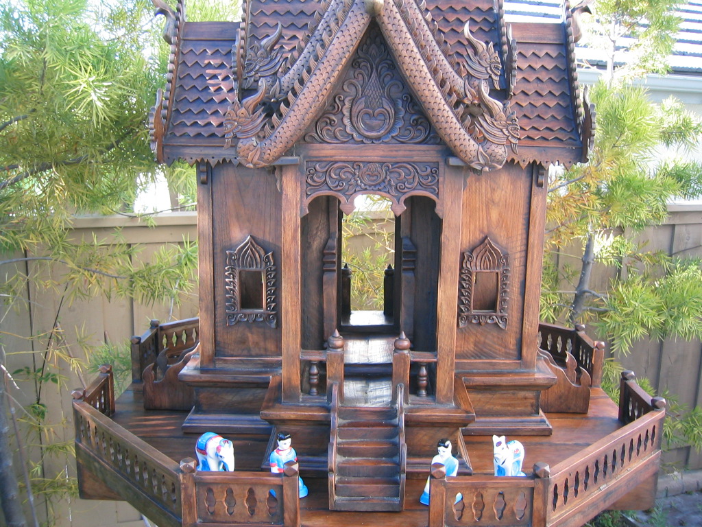 Set of Spirit House and Stand