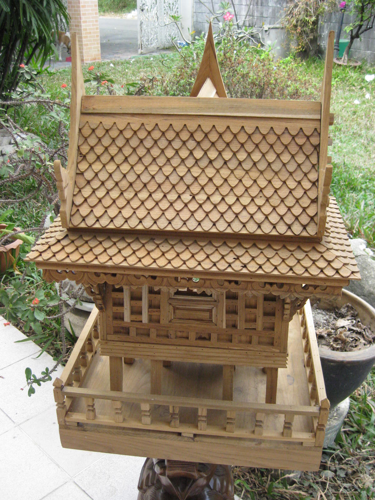 Thai Spirit House in Natural Teak 